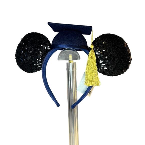 Mouse Ears Graduation - Picture 1 of 3